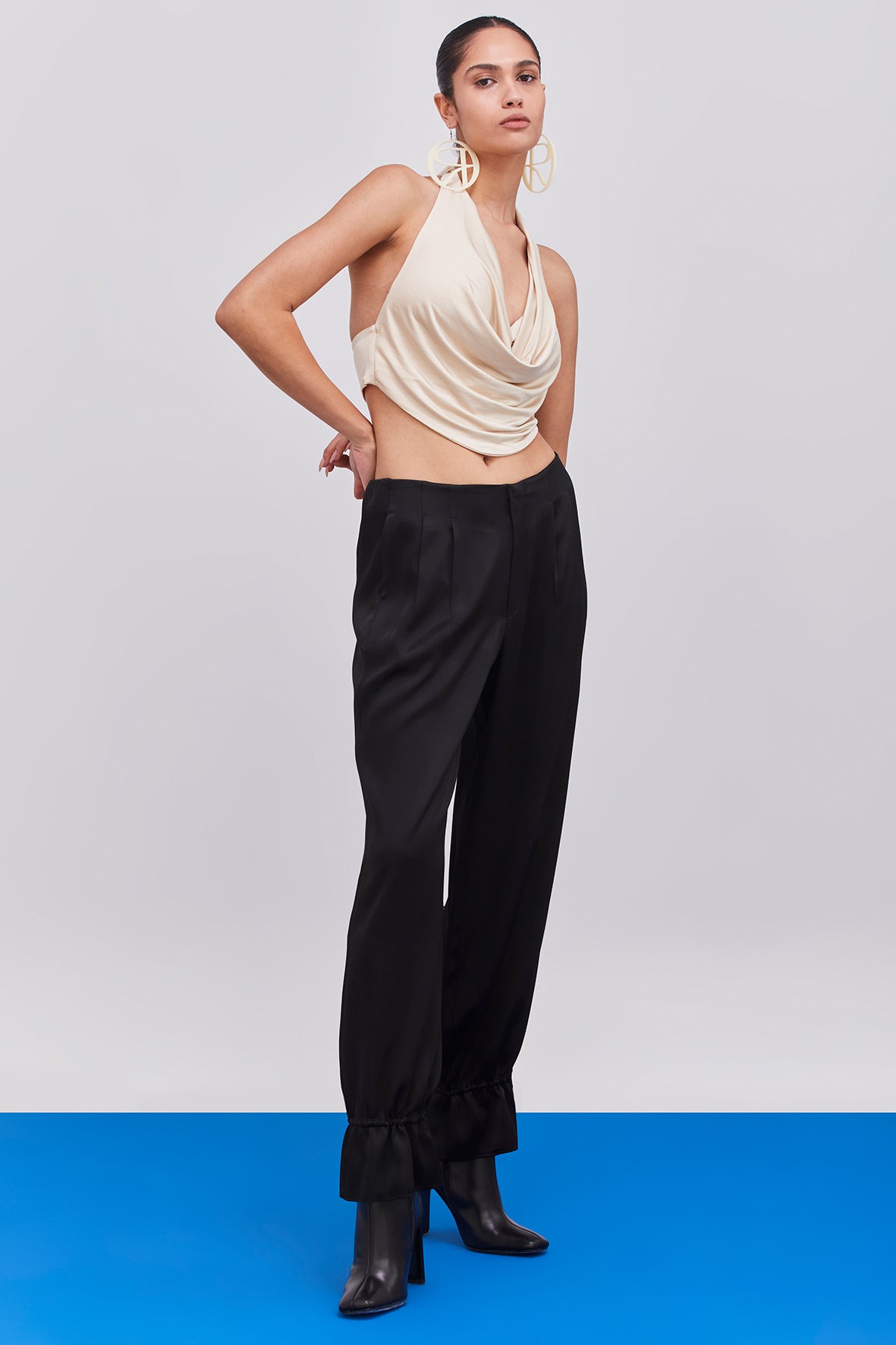 SARAH TOP